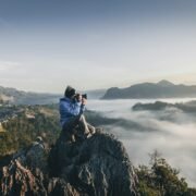 7 Must-Have Accessories Every Travel Photographer Should Pack in 2025